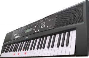 Yamaha EZ-220 Keyboard [2022 Review]